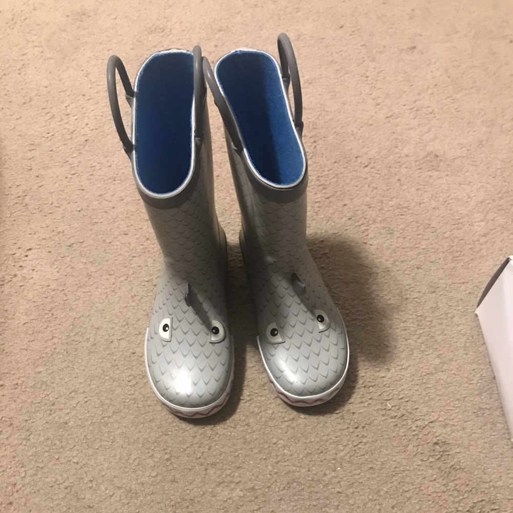 Rain boots
